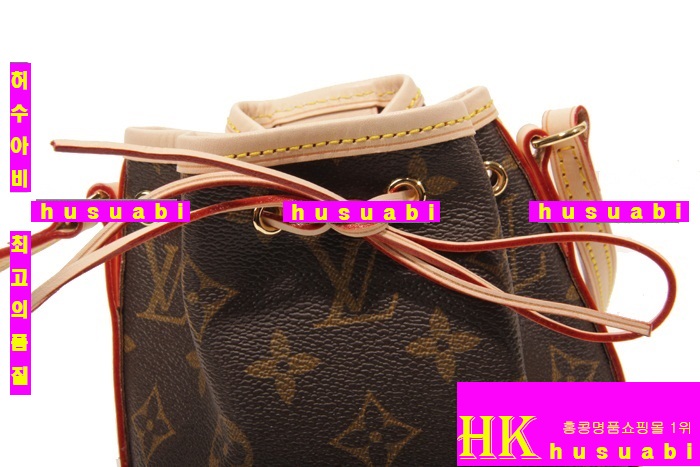 ����ǰ���׻��ڷ��̺��� ���� �뿡 �̴� ũ�ν��� M41346-21(��������Ư���Ǹ�)