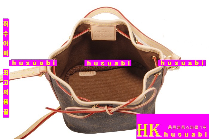 ����ǰ���׻��ڷ��̺��� ���� �뿡 �̴� ũ�ν��� M41346-21(��������Ư���Ǹ�)