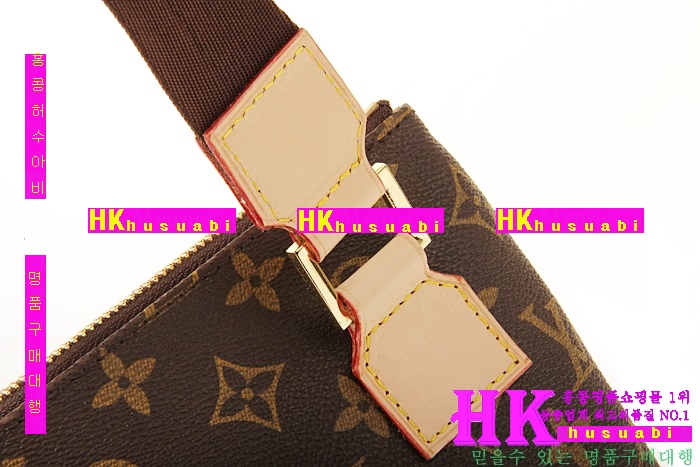 ����ǰ���׻��ڷ��̺��� ũ�ν��� M40044-2 ���׷� ũ�ν���