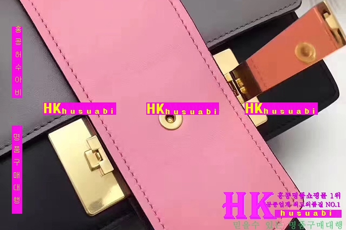 �ڹ̷��ޡ�NEW ����� �Ż� ������ ũ�ν��� PA170405-15