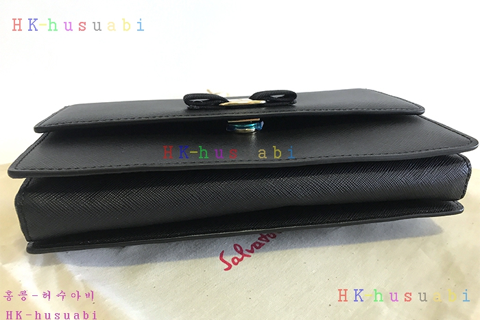  NEW  ��󰡸� �Ż�  ũ�ν��� PE170515-32