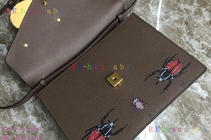 �ڹ̷��ޡ� ���� �� �������õ� ��� ž�ڵ�� GU 488691-3