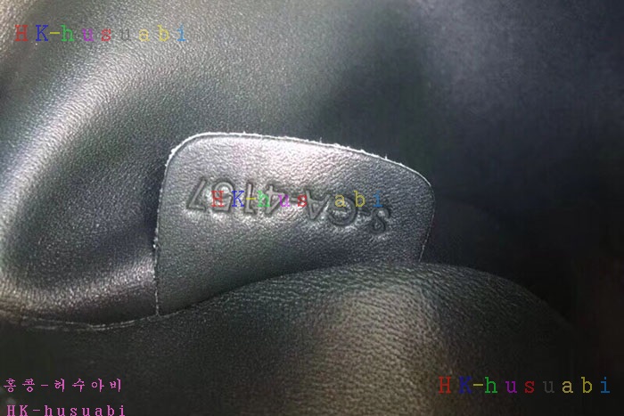 ڹ̷ޡ  STUDS CABAS CL18090-2