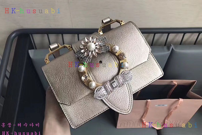 �ڹ̷��ޡ� �̿�̿� ����� �����  MU 5BH609-11