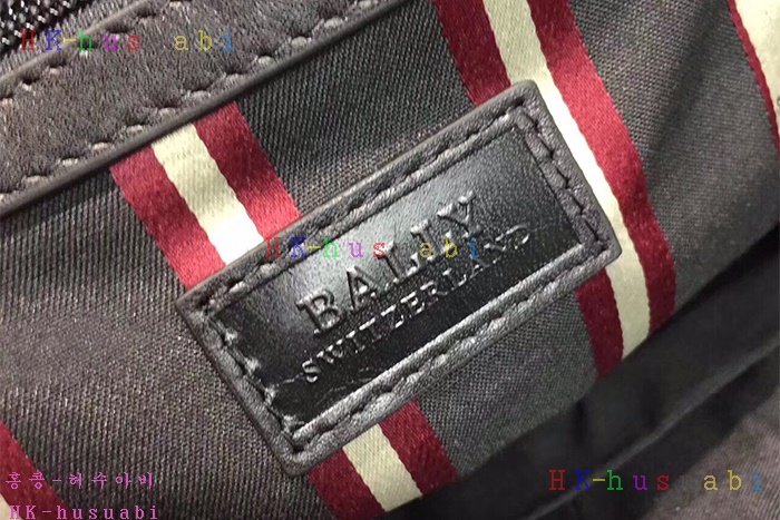 �ڹ̷��ޡ� �߸� �Ż� ���� BL366953-2