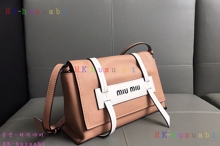 �ڹ̷��ޡ� �̿�̿� �ΰ� �÷� ����� MU 5BD075-4