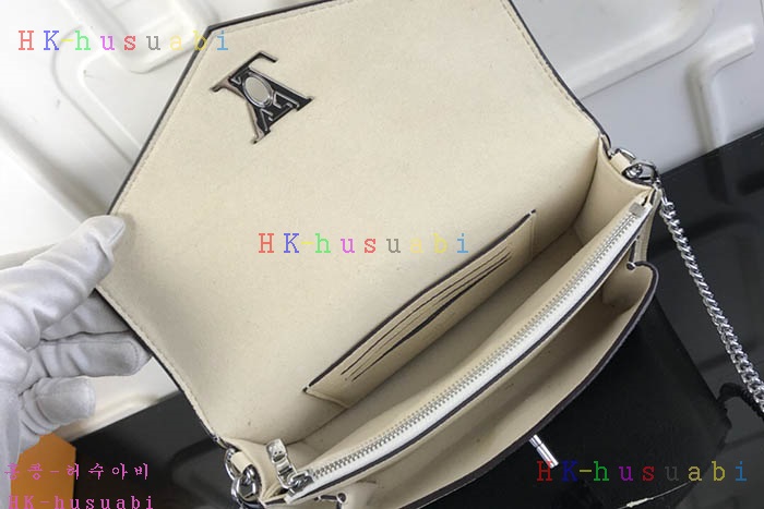 �ڹ̷��ޡ� ���̺��� ���̶��� ü�μ�� ũ�ν���  LV M51419-3