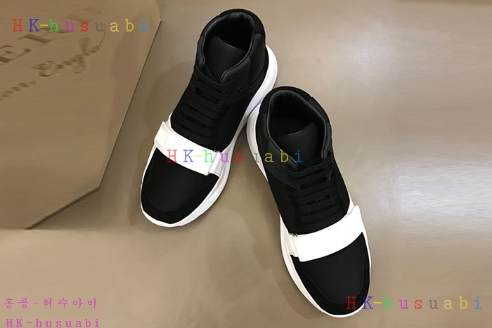 NEW    Ŀ B 570018