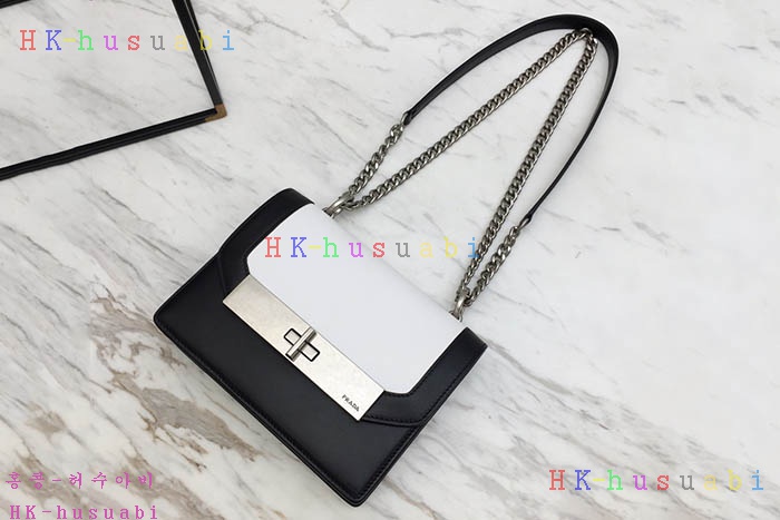 �ڹ̷��ޡ� ����� ���기 ����� PR 1BD156-2-4