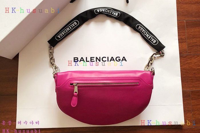 �ڹ̷��ޡ� �߷��þư� ü�� ũ�ν��� B 106B-2