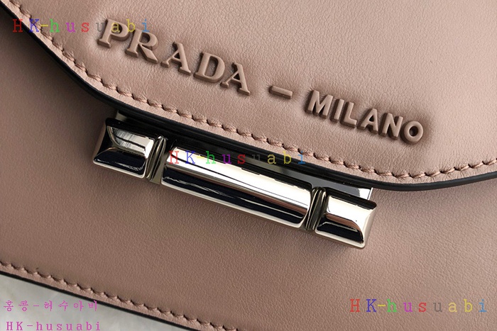 �ڹ̷��ޡ� ����� �ú��� ���� �̴Ϲ� P 1DH011-4