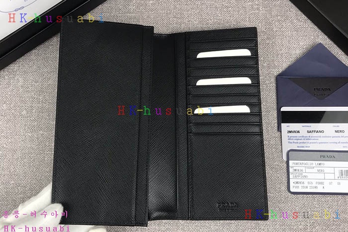 �ڹ̷��ޡ� ����� ���ǾƳ� ������  P 2MV836