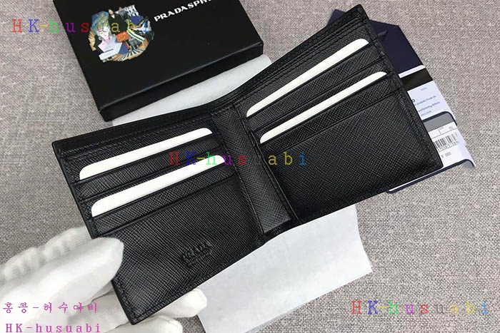 �ڹ̷��ޡ� ����� ���ǾƳ� ������ P 2M0513 (2�÷�)