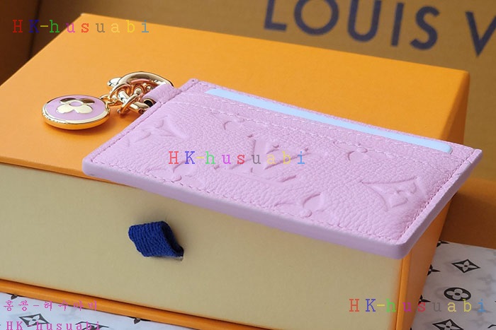 �ڹ̷��ޡڷ��̺��� LV ��  ī�� Ȧ�� M13647