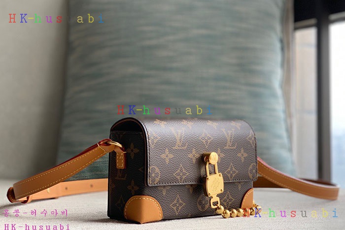 �ڹ̷��ޡڷ��̺��� ��Ƽ�� ����� ���� M14738
