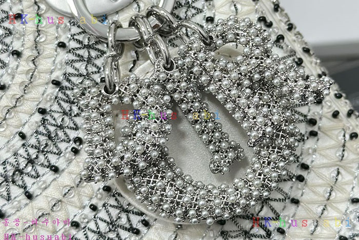 �ڹ̷��ޡڵ�� ���̵� ��ù� �̴�  M0505